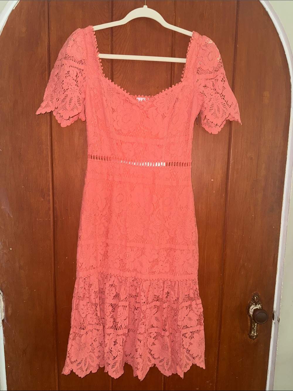 SAYLOR Coral Lace Midi Dress